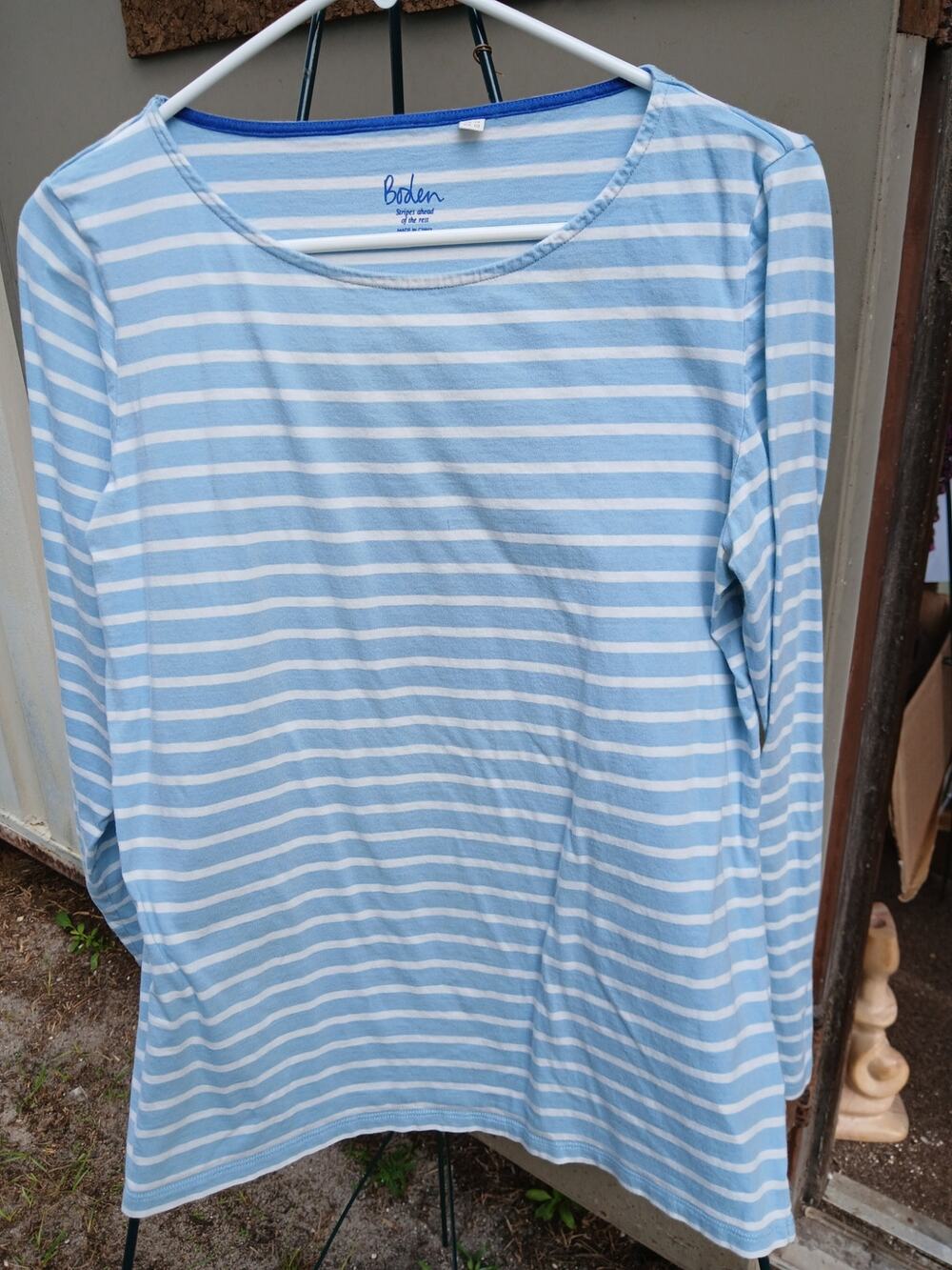 Boden Light Blue White Striped Long Sleeved Tee Tshirt Size 10 Medium Shirt